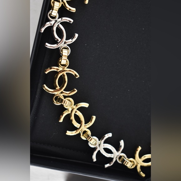 Chanel 26P Gold Silver Mixed Metal CC Logo Chain Link Cuban Choker Necklace - Picture 12 of 15